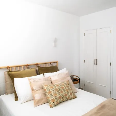 Appartement Diamante Cristianos, Heated Pool, Beach, Wifi