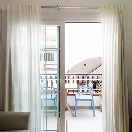 Appartement Diamante Cristianos, Heated Pool, Beach, Wifi *